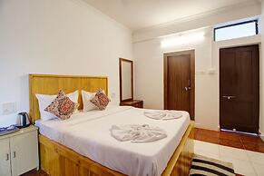 Hotel Pleasure Inn near Turtle Beach- Morjim