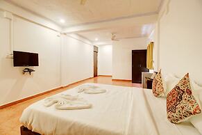 Hotel Pleasure Inn near Turtle Beach- Morjim