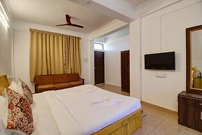 Hotel Pleasure Inn near Turtle Beach- Morjim
