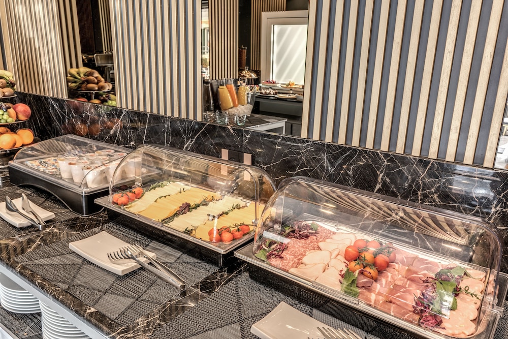 CC Palace Hotel Roma