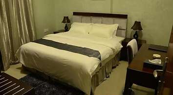 Reef Hotel Apartments
