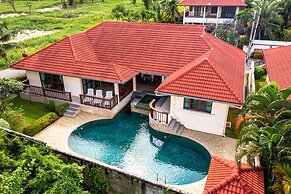 3 BR Pool Villa in Great Location CV3