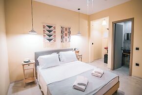 Pefkon Suites