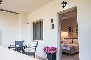 Pefkon Suites