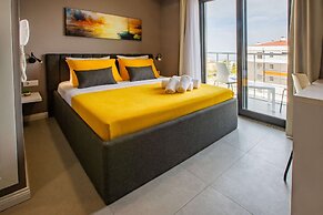 First Joy Hotel