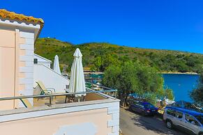 Theophilos 1 in