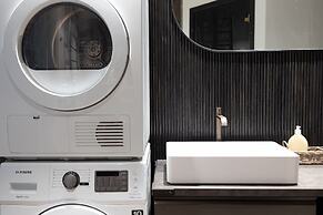 2ndhomes Gorgeous 3BR Apartment w Sauna