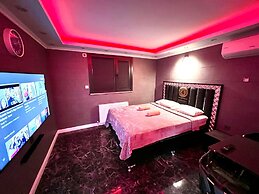Levent Palace Hotel