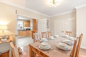 Olive Tale - From 225 Per Night