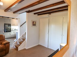 Oak Leaves Cottage