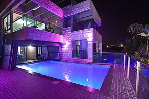 luxury suites