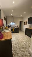 Refurbished 3 Bed House in Manchester