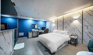 Dongducheon G7 Hotel