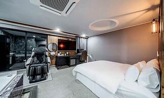 Dongducheon G7 Hotel