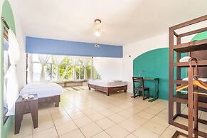 Pronoia Casa de Playa