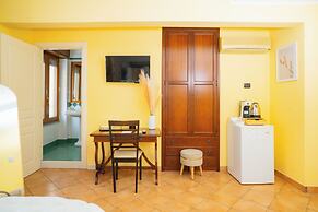 Joy's BnB Ortigia