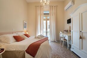 Joy's BnB Ortigia