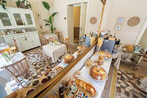 Joy's BnB Ortigia