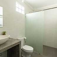 D'Meten Guest House Canggu