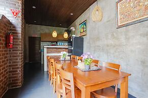 D'Meten Guest House Canggu