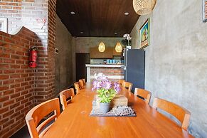 D'Meten Guest House Canggu