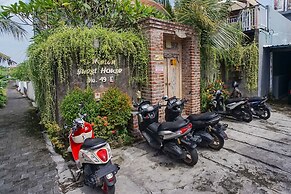 D'Meten Guest House Canggu