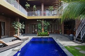 D'Meten Guest House Canggu
