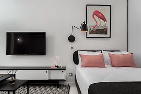 The Flamingo 708