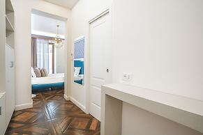 Cafè Latino Suites
