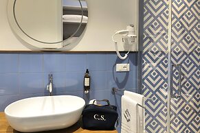 Cafè Latino Suites
