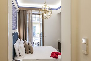 Cafè Latino Suites
