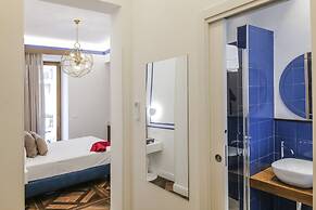 Cafè Latino Suites