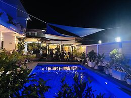 Thistle Inn