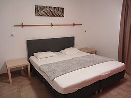 Bella Breeze Resort