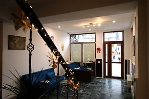 Occidental Wise Transit Hotel
