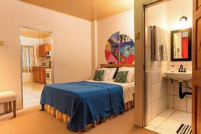 Eco Park Inn