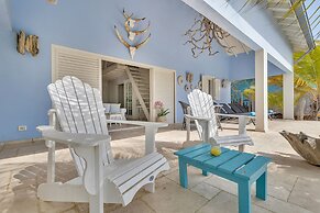 Ocean Breeze Villa with private pool