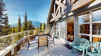 Aspens by Whistler Blackcomb VR
