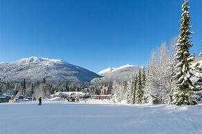 Aspens by Whistler Blackcomb VR