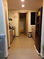 Luxury Condo 1 Br Pool Excellent Location