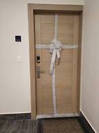 Luxury Condo 1 Br Pool Excellent Location