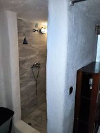 Artemis Studio Pyrgi no1