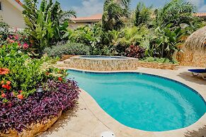 Adorable 1-bedroom-apartment 2 km From Eagle Beach