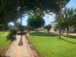 Villa Lembos Hotel