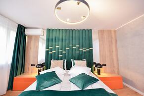 Stardust Apartment - Cismigiu Gardens