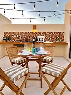 Sleeps 4-6-amazing 2 Bedroom Ph With Bbq & Jacuzzi
