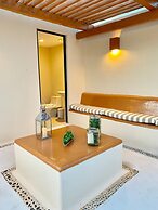 Sleeps 4-6-amazing 2 Bedroom Ph With Bbq & Jacuzzi