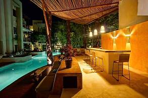 Sleeps 4-6-amazing 2 Bedroom Ph With Bbq & Jacuzzi