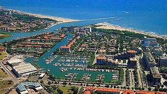 Modern Villa With Pool and Private Garden