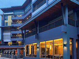 The Proud Exclusive Hotel